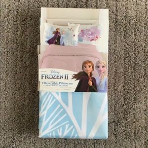 Disney Frozen II Reversible Standard Pillow Case